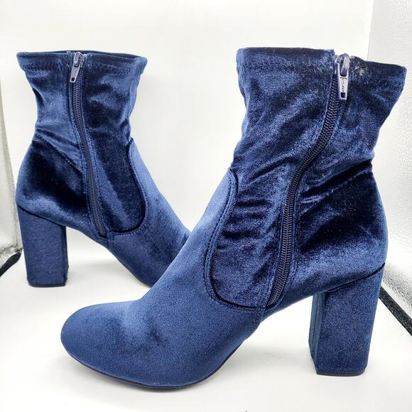 Y2K Candie's FANSV Navy Blue Faux Suede Chunky Heel Ankle Boots Women's Size 8.5 - Picture 3 of 11
